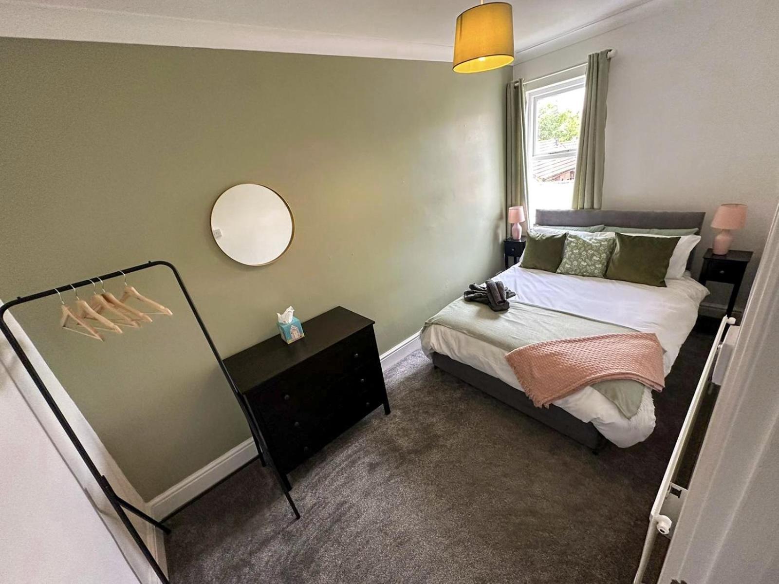 Cecil House - Stylish 2-Bed, Sleeps 5 Guests, Free Parking, Close To Cathedral, Bars & Restaurants Линкълн Екстериор снимка