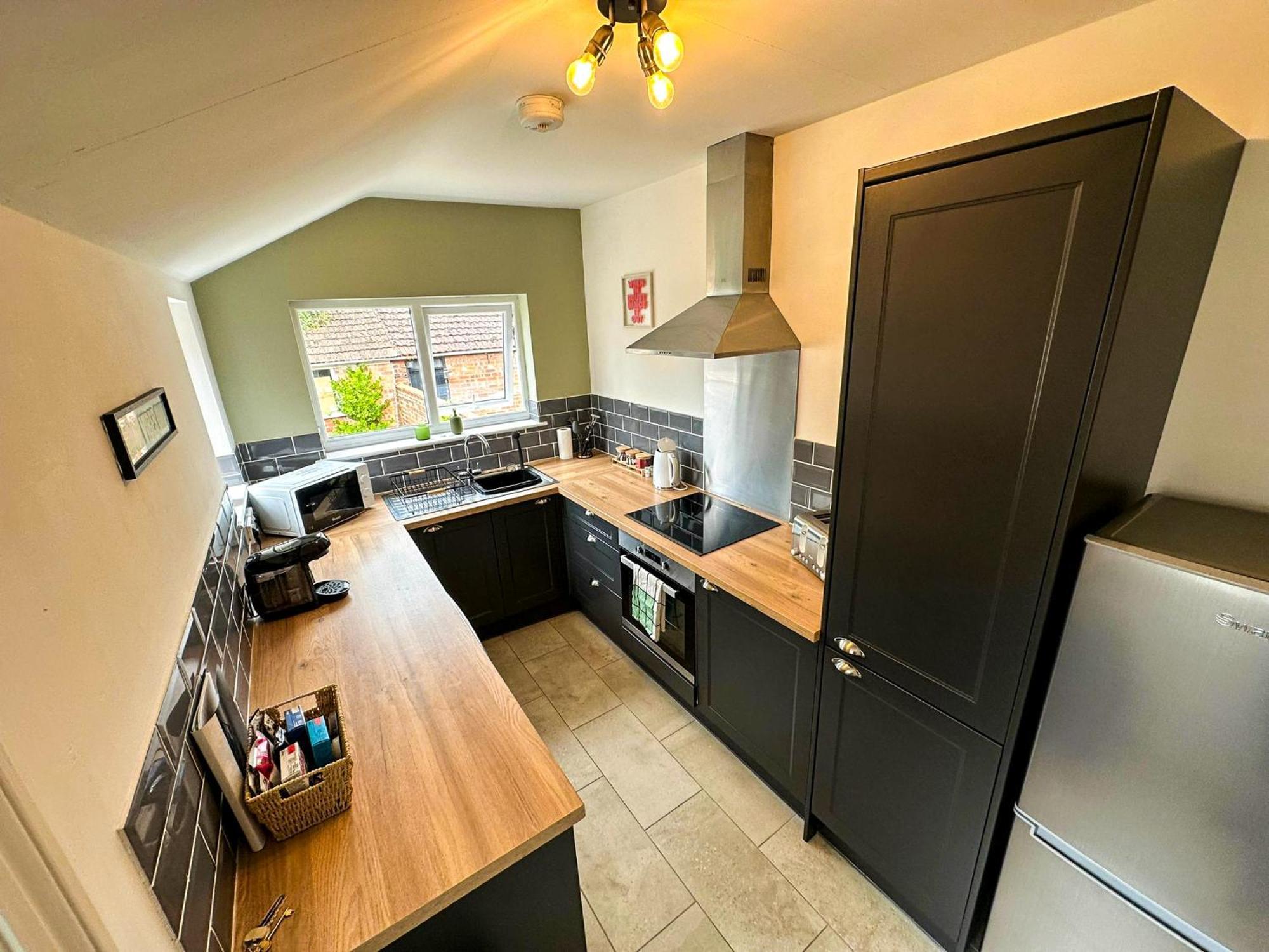 Cecil House - Stylish 2-Bed, Sleeps 5 Guests, Free Parking, Close To Cathedral, Bars & Restaurants Линкълн Екстериор снимка